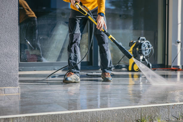 Best Deck Cleaning Services  in Glouster, OH